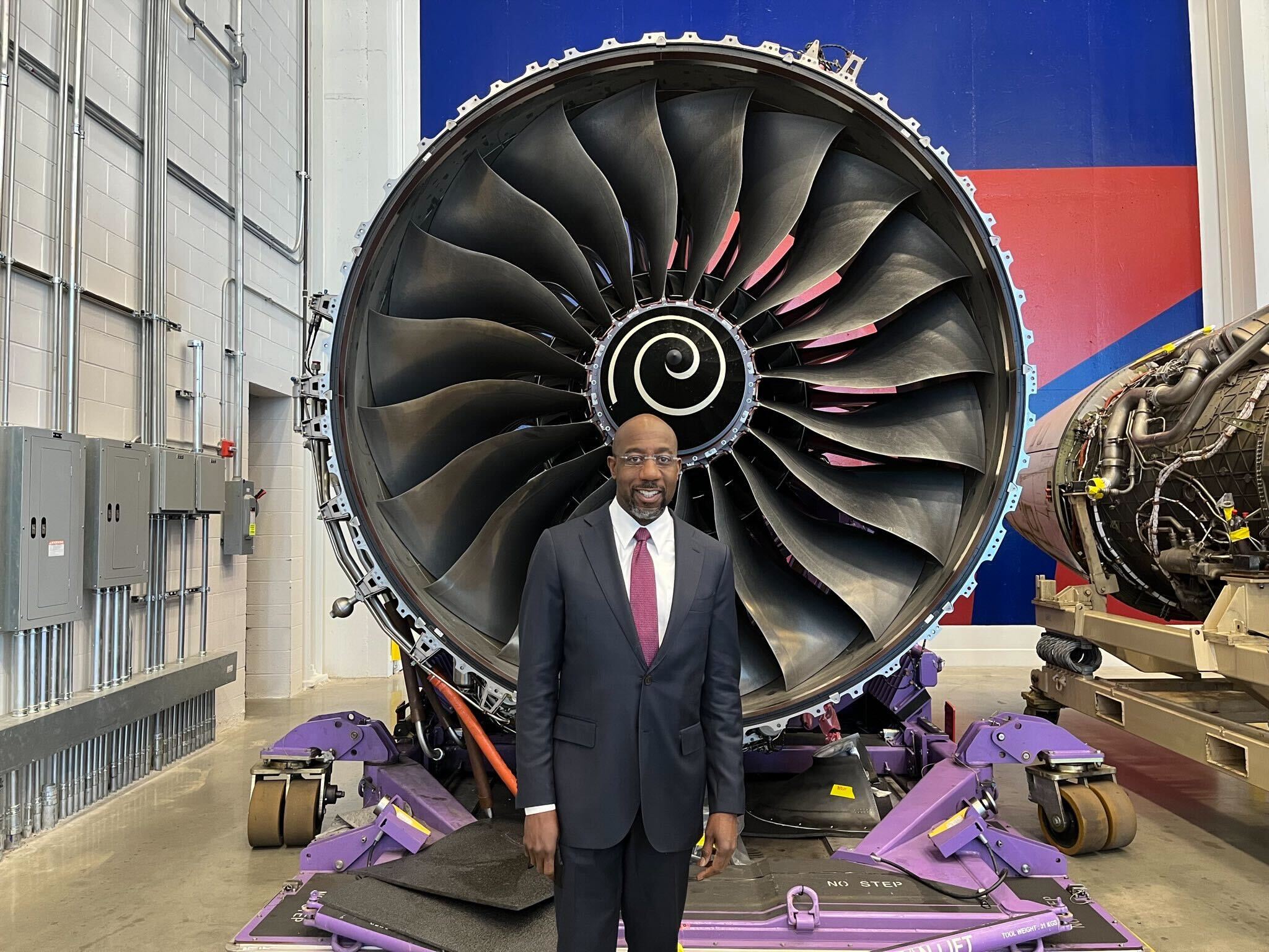 Senator Reverend Warnock Celebrates Delta’s Inaugural Flight To Cape ...